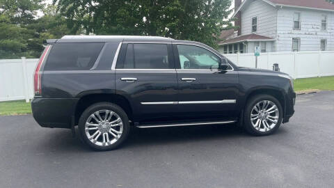 2019 Cadillac Escalade Luxury