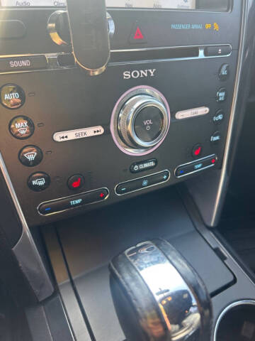 2017 Ford Explorer Sport