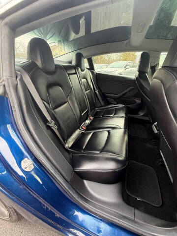 2019 Tesla Model 3 Standard Range