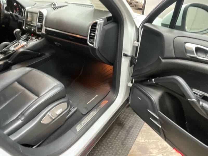 2014 Porsche Cayenne