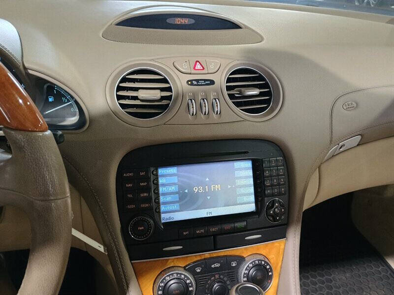 2008 Mercedes-Benz SL-Class 52