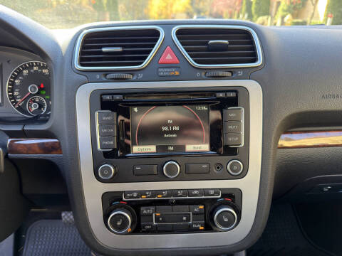 2012 Volkswagen Eos Lux SULEV