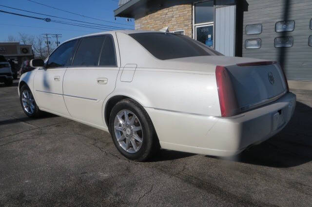 2010 Cadillac DTS Luxury Collection