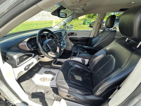 2019 Chrysler Pacifica Touring L