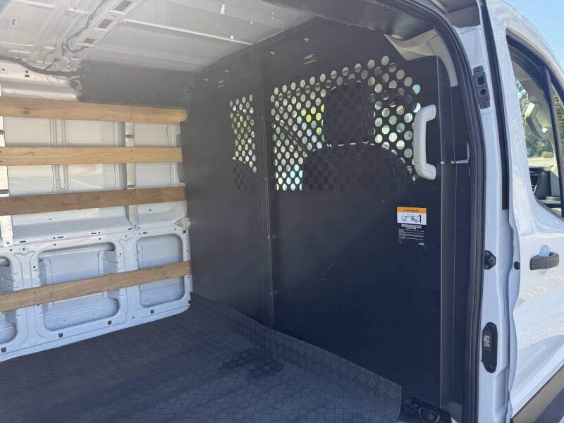 2024 Ford Transit 250