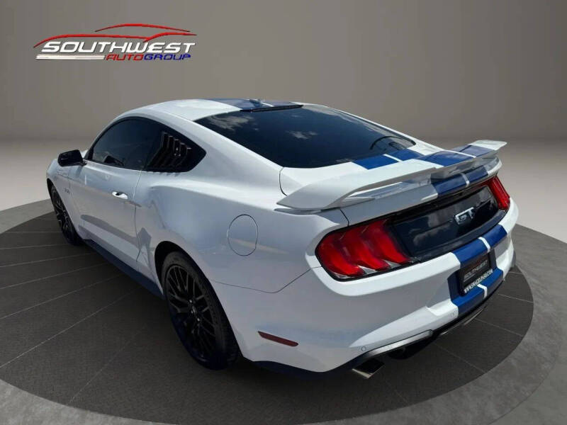 2020 Ford Mustang