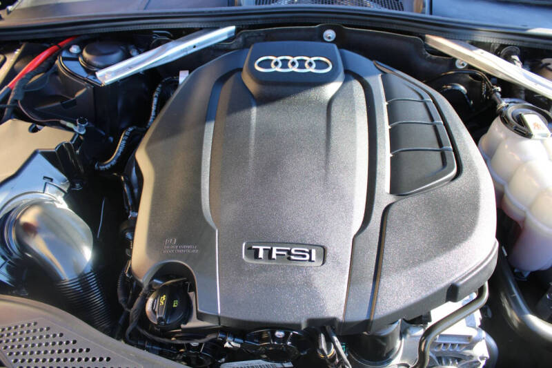 2019 Audi A4 quattro Premium Plus 45 TFSI