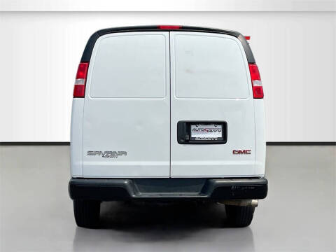 2023 GMC Savana 3500