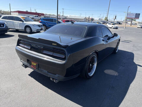 2015 Dodge Challenger R/T Shaker