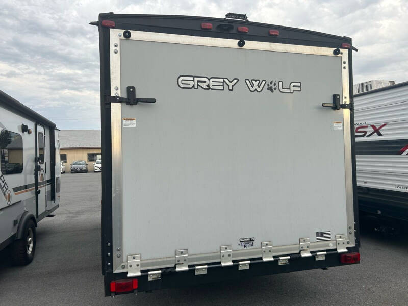 2020 Forest River GREY WOLF TOY HAULER