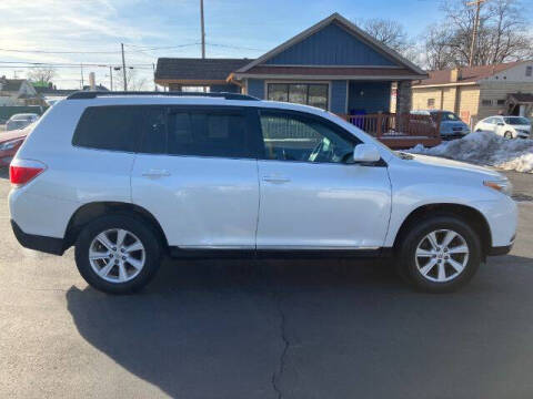 2011 Toyota Highlander for sale at Quality Auto Center Inc in Hamilton OH