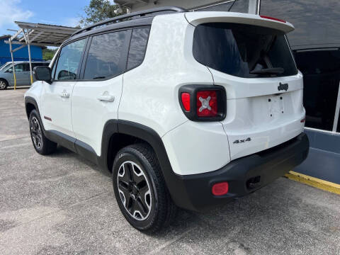 2016 Jeep Renegade Trailhawk