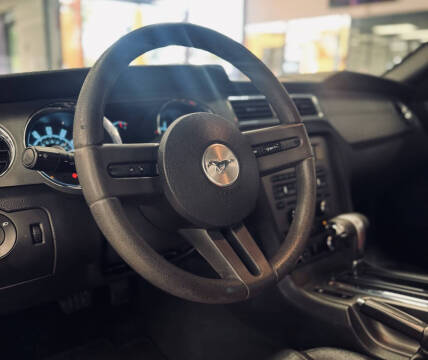 2010 Ford Mustang V6 Premium