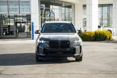 2025 BMW X5 M60i