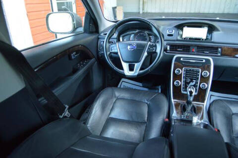 2016 Volvo XC70 T5 Drive-E Premier