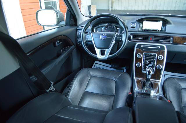 2016 Volvo XC70 T5 Drive-E Premier