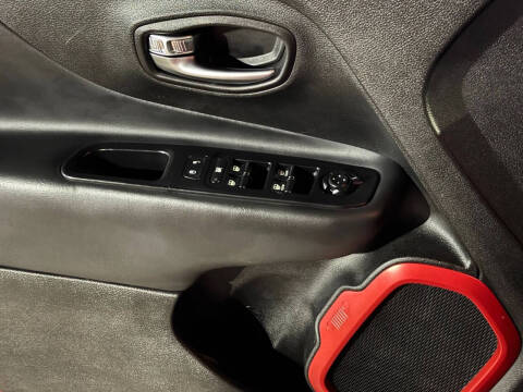 2018 Jeep Renegade Trailhawk