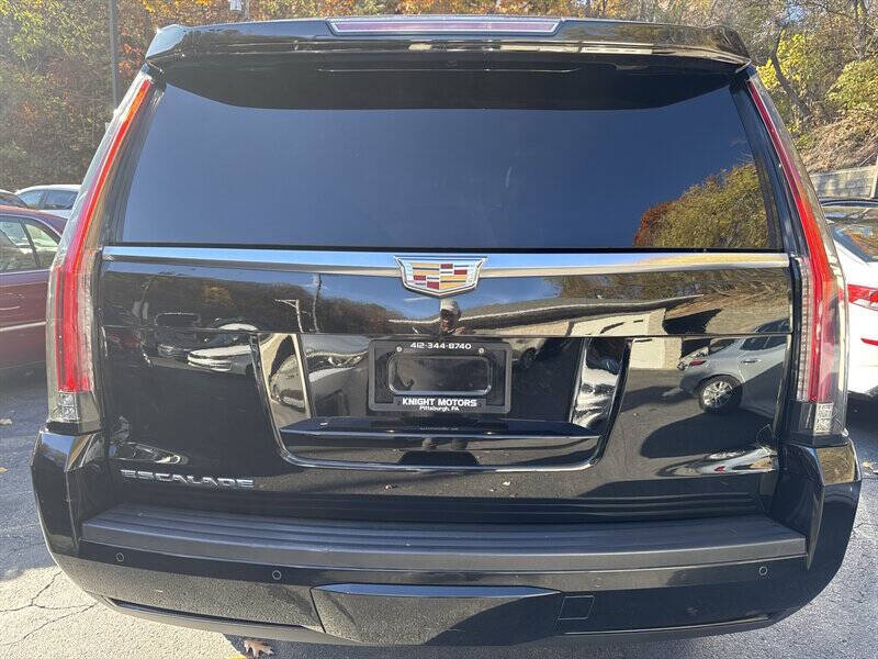 2016 Cadillac Escalade Platinum