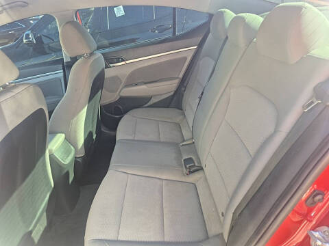 2020 Hyundai Elantra