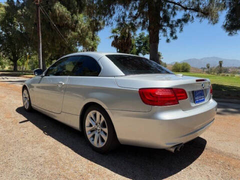 2011 BMW 3 Series 328i