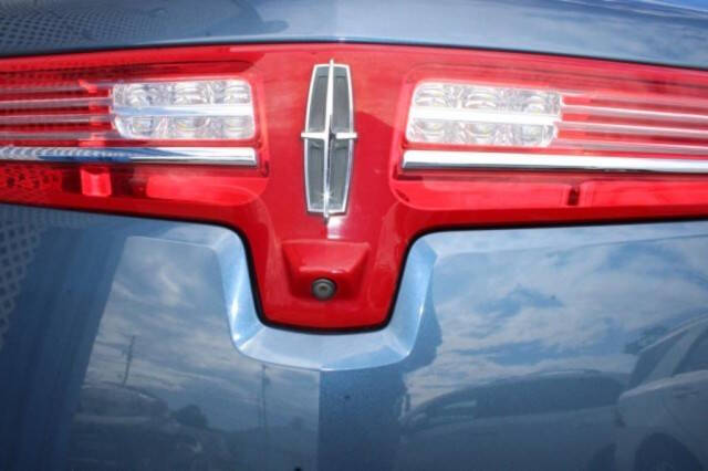 2018 Lincoln MKT Reserve