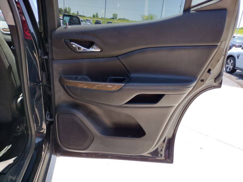 2021 GMC Acadia SLE