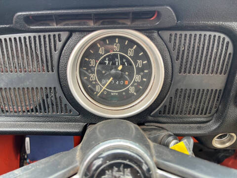 1972 Volkswagen Super Beetle