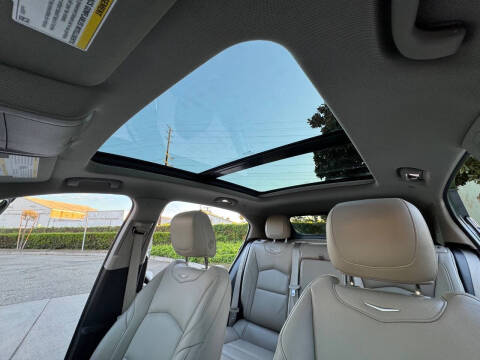 2019 Cadillac XT4 Premium Luxury