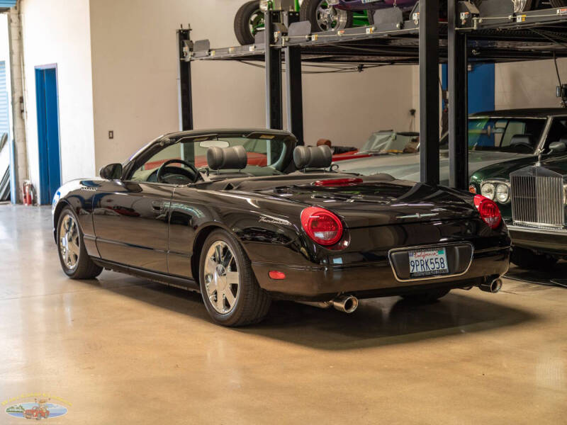 2002 Ford Thunderbird Deluxe