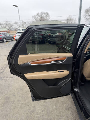 2017 Cadillac XT5 Platinum