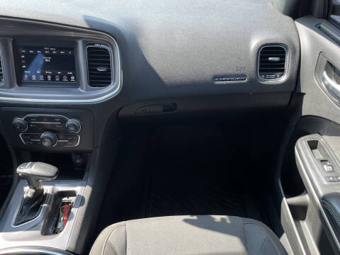 2019 Dodge Charger SXT