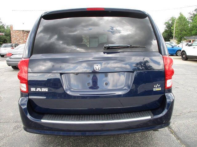 2014 RAM C/V