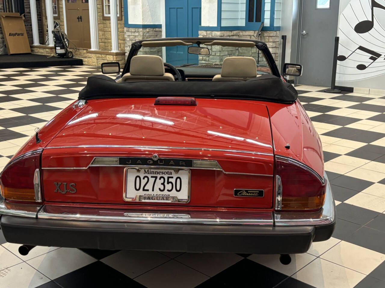 1991 Jaguar XJS 10