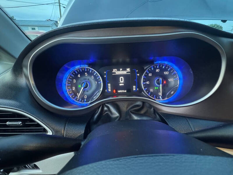 2019 Chrysler Pacifica Touring L
