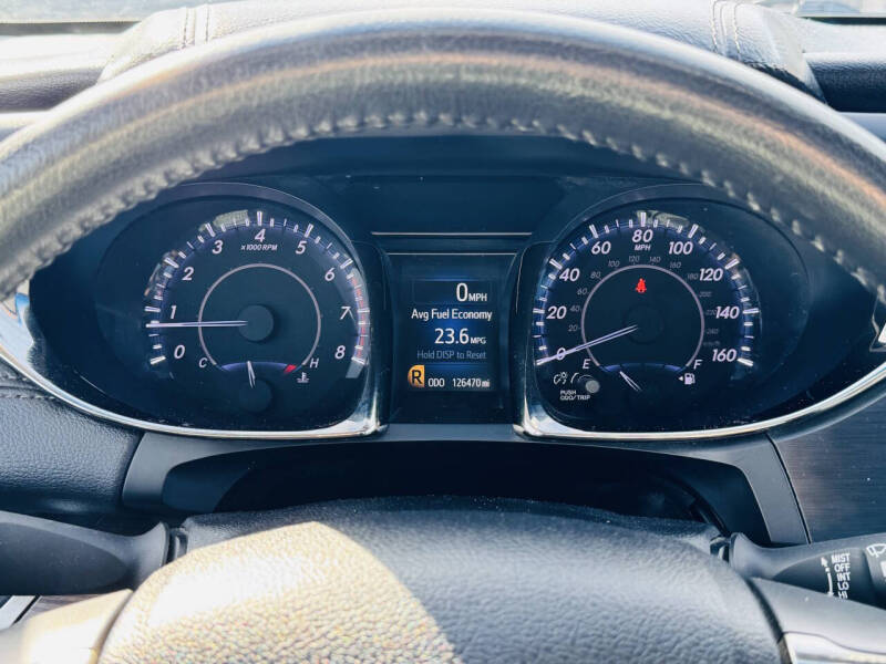 2014 Toyota Avalon XLE