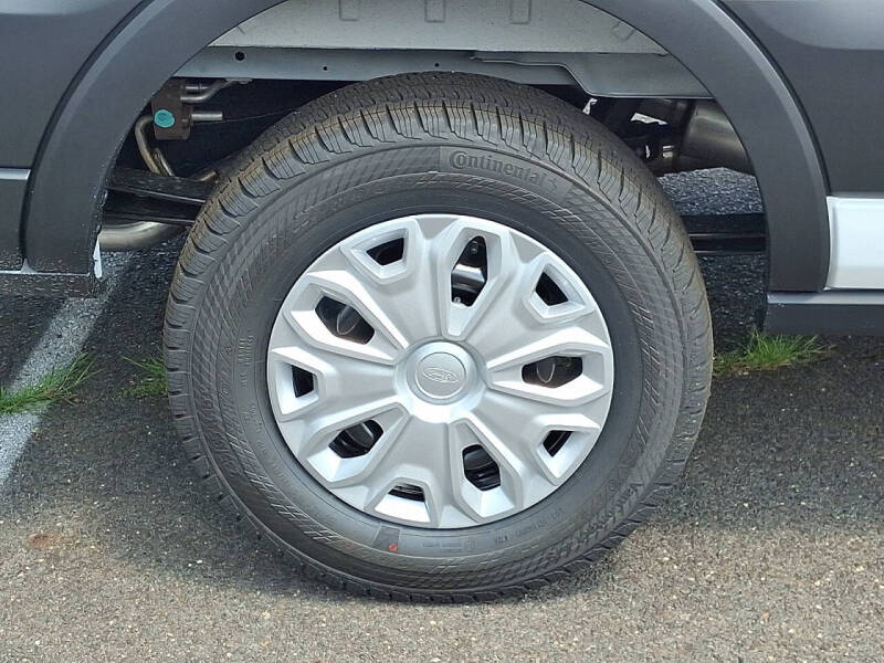 2025 Ford Transit 250