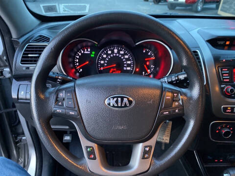 2015 Kia Sorento LX