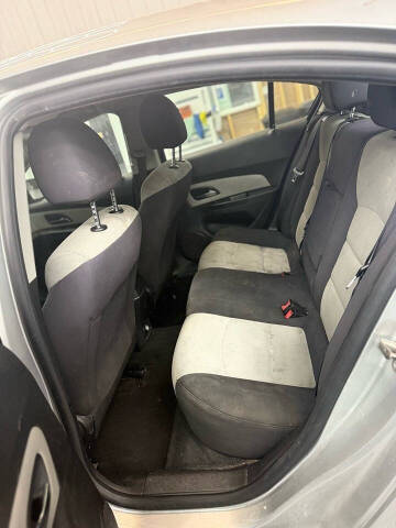 2014 Chevrolet Cruze LS Auto