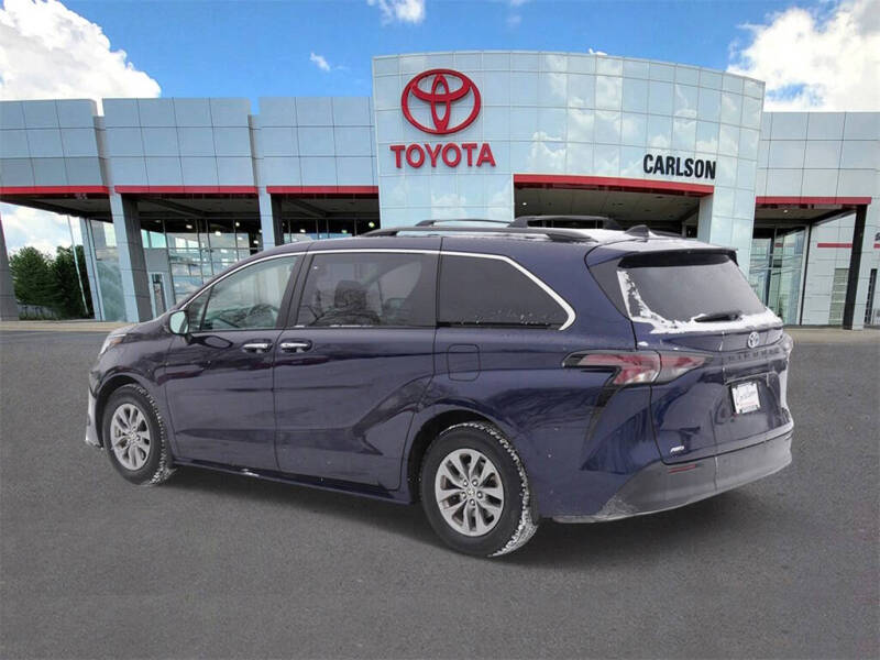 2023 Toyota Sienna XLE 7-Passenger
