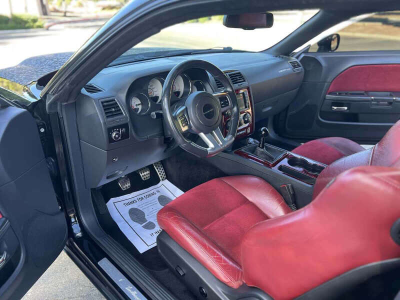 2013 Dodge Challenger SRT8 392