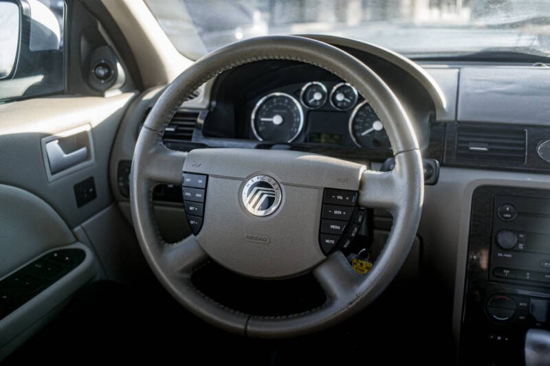 2005 Mercury Montego Premier