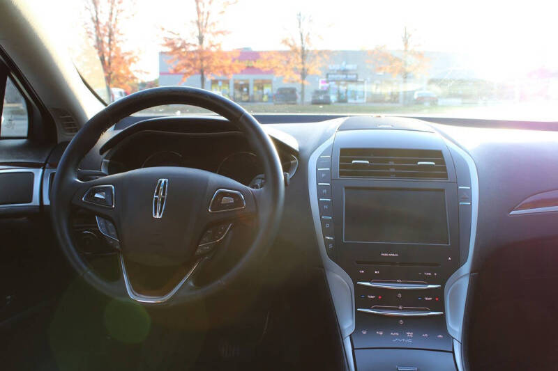 2015 Lincoln MKZ