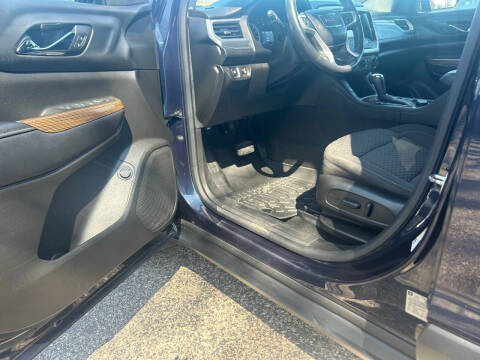 2017 GMC Acadia SLE-2