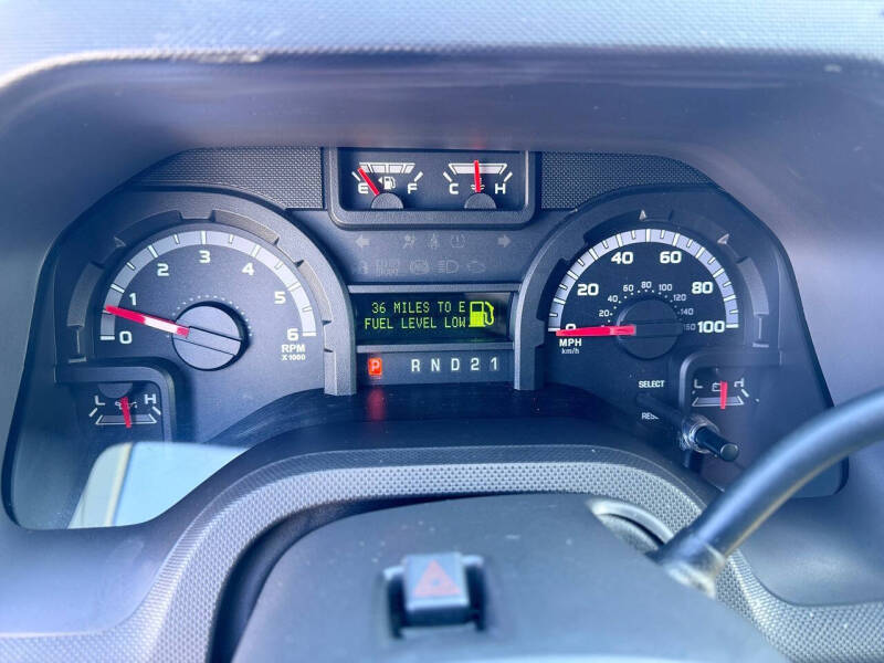 2012 Ford E-Series E-350 SD XL