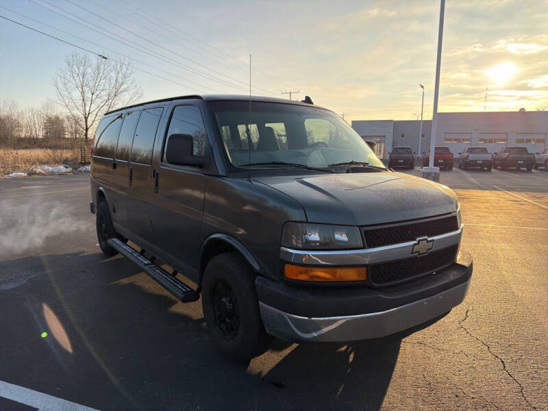 2016 Chevrolet Express LT 2500