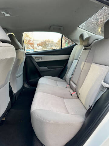 2015 Toyota Corolla LE