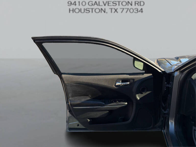 2011 Dodge Charger SE