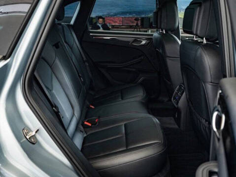 2023 Porsche Macan