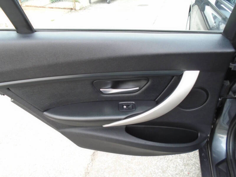 2014 BMW 3 Series 320i xDrive