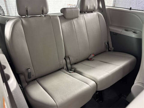 2019 Toyota Sienna XLE Premium 7-Passenger